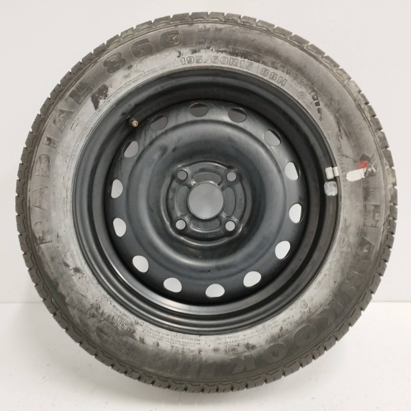 Recambio de neumatico repuesto para para varios modelos referencia OEM IAM  6JX15 ET44 4H 4X115