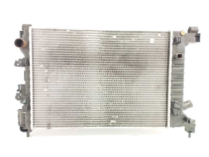 Recambio de radiador agua para chevrolet aveo berlina hatchback 1.4 cat referencia OEM IAM 622828  