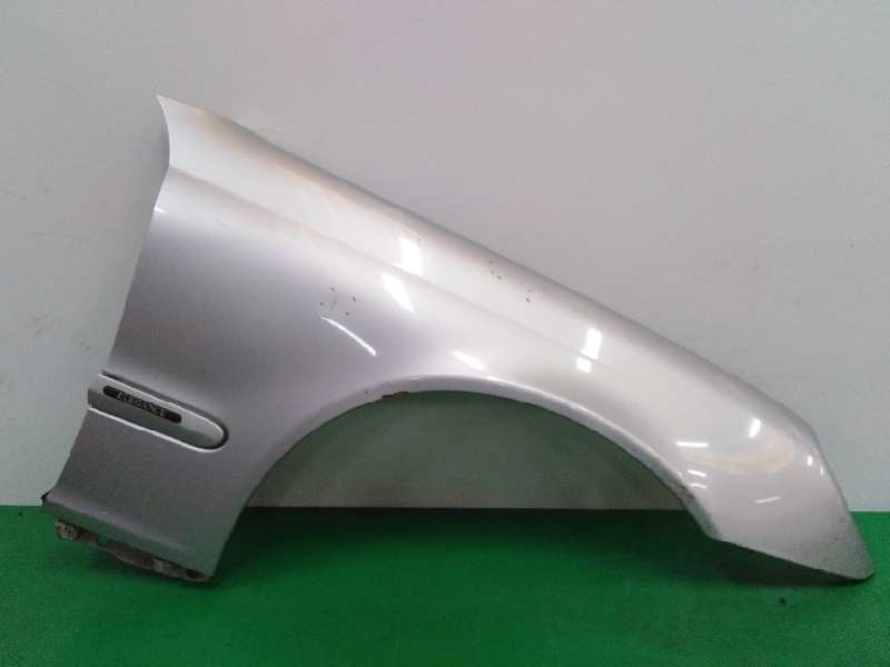 Recambio de aleta delantera derecha para mercedes-benz clase c (w203) berlina 2.2 cdi cat referencia OEM IAM   