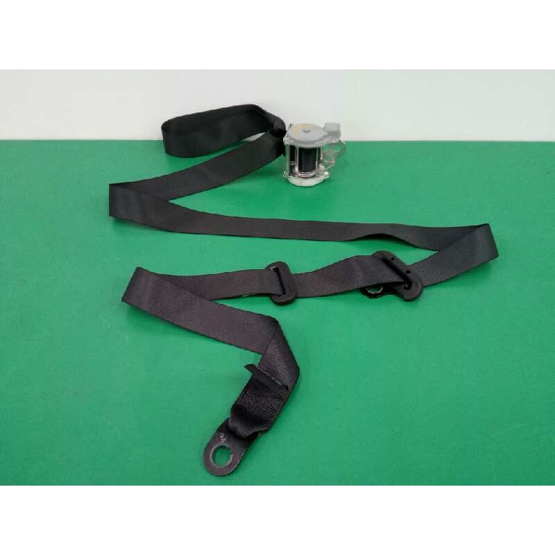Recambio de cinturon seguridad trasero izquierdo para toyota aygo 1.0 cat referencia OEM IAM 733700H020  