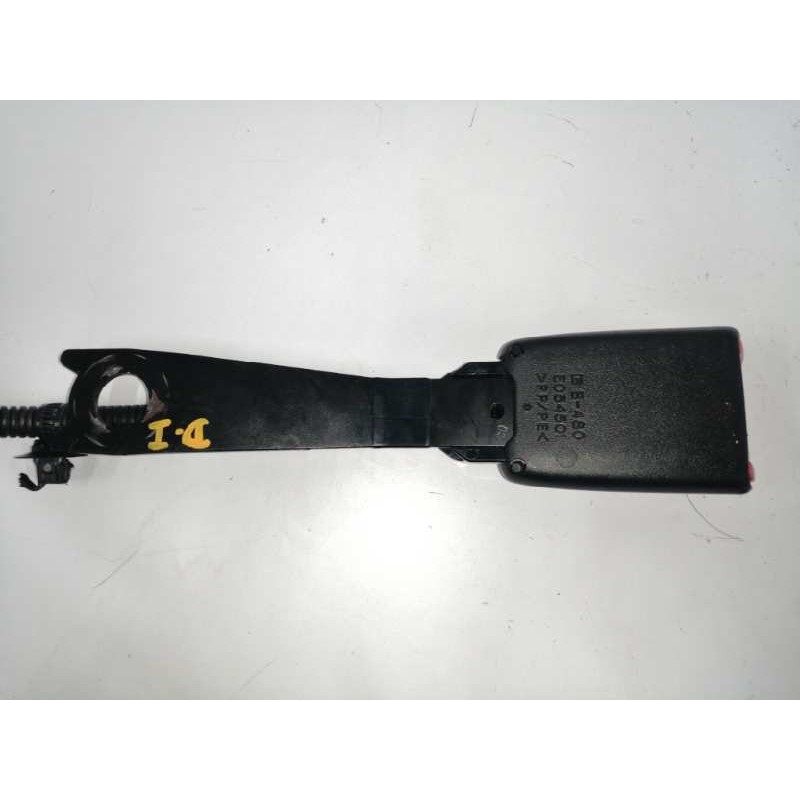 ENGANCHE CINTURON IZQUIERDO DELANTERO