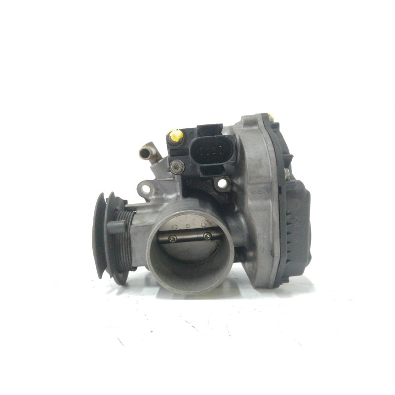 Recambio de caja mariposa para volkswagen polo berlina (6n1) 1.4 referencia OEM IAM 030133064D  