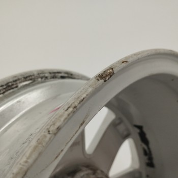 Recambio de llanta para peugeot 1007 1.4 hdi referencia OEM IAM ANTILOPE2 6JX16CH4ET27 4H 4X110