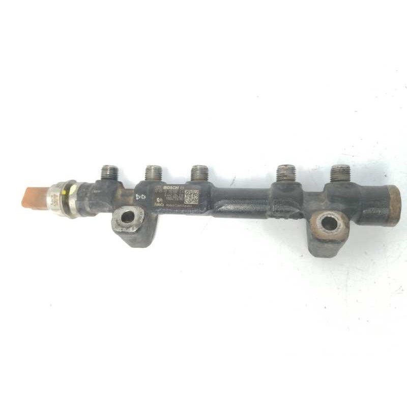 Recambio de rampa inyectora para peugeot partner kombi 1.6 blue-hdi fap referencia OEM IAM 9804776780 0445214318 