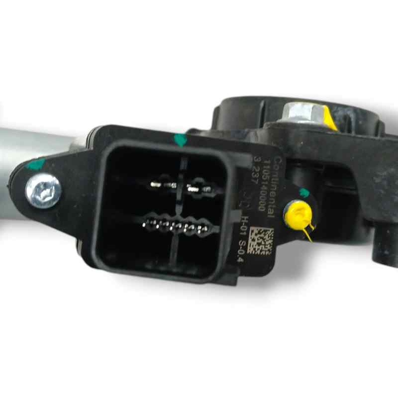 ELEVALUNAS DELANTERO IZQUIERDO