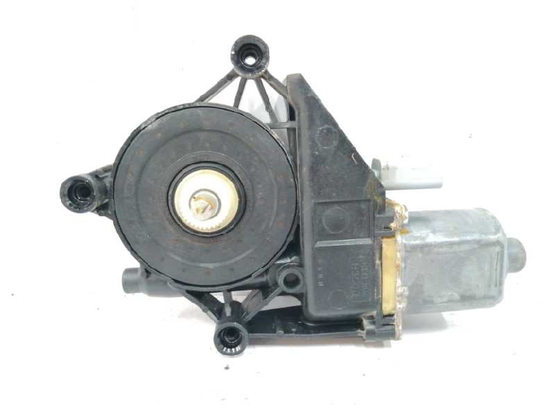 Recambio de motor elevalunas delantero derecho para peugeot 208 1.2 12v vti referencia OEM IAM 9674254380 0130822702 Recambio de motor elevalunas delantero derecho para peugeot 208 1.2 12v vti referencia OEM IAM 9674254380 0130822702
