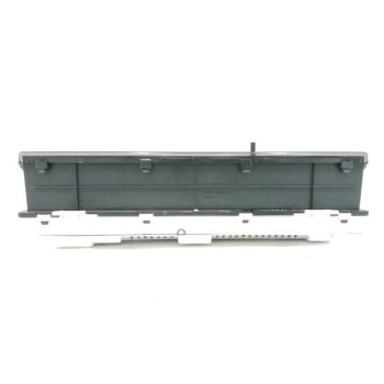 Recambio de cuadro instrumentos para ssangyong rexton 2.7 turbodiesel cat referencia OEM IAM 8022008B02  