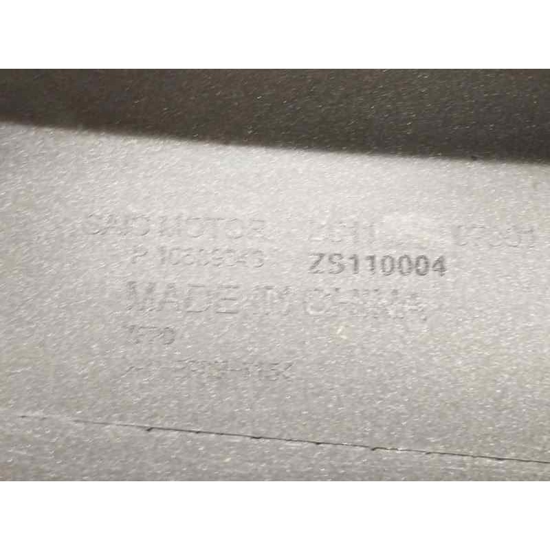 PARAGOLPES TRASERO OBSERVAR FOTOS ZS110004