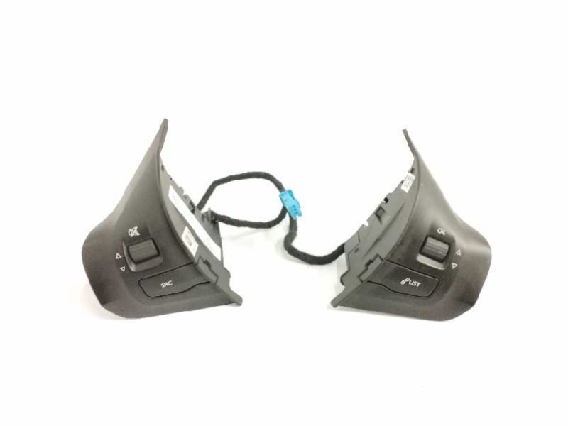 Recambio de mando volante para peugeot 208 1.2 12v vti referencia OEM IAM 98084115ZD 619138200C Recambio de mando volante para peugeot 208 1.2 12v vti referencia OEM IAM 98084115ZD 619138200C