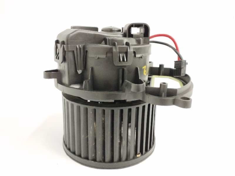 Recambio de motor calefaccion para renault kadjar 1.6 dci diesel fap energy referencia OEM IAM 272109102R  