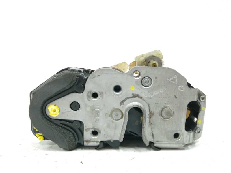 Recambio de cerradura puerta delantera derecha para opel insignia berlina 2.0 cdti cat referencia OEM IAM   