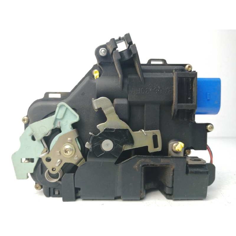 CERRADURA PUERTA DELANTERA IZQUIERDA