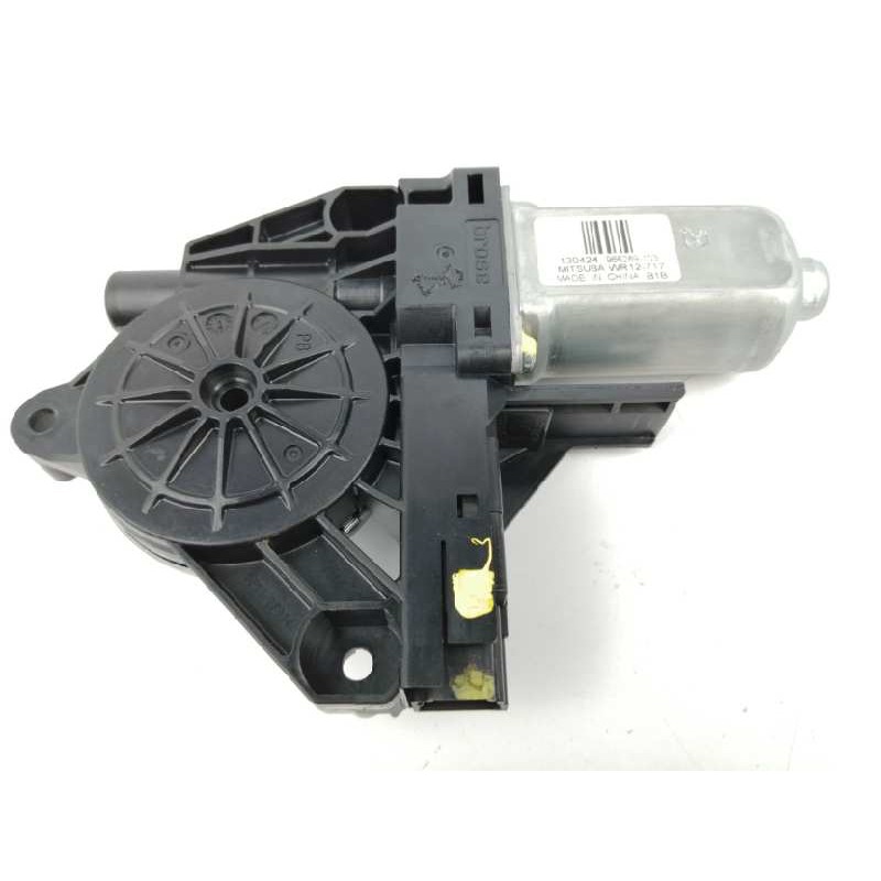Recambio de motor elevalunas delantero derecho para volvo v40 1.6 diesel cat referencia OEM IAM 966269103  