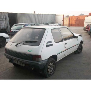 peugeot 205 berlina del año 1991