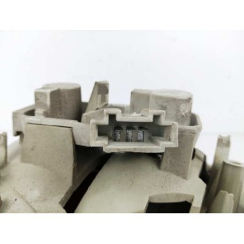 Recambio de piloto trasero derecho interior para mercedes-benz clase b (w245) 200 cdi (245.208) referencia OEM IAM A1698201664  