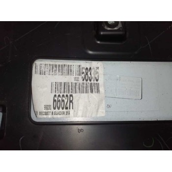 Recambio de aleron trasero para renault clio iv 1.5 dci diesel fap referencia OEM IAM 960306662R  