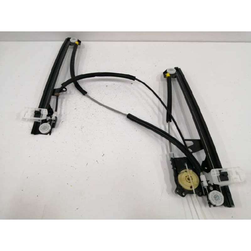 Recambio de elevalunas delantero izquierdo para renault megane ii berlina 3p confort dynamique referencia OEM IAM 8200325138 SIN