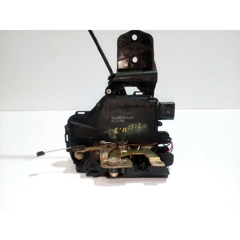 Recambio de cerradura puerta delantera derecha para volkswagen golf iv berlina (1j1) 1.9 tdi referencia OEM IAM 3B1837016A  