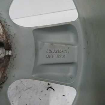 Recambio de llanta para ford focus berlina (cap) 1.6 tdci cat referencia OEM IAM 4M51EB 6,5JX16H2 OFF52,5 5H 5X108