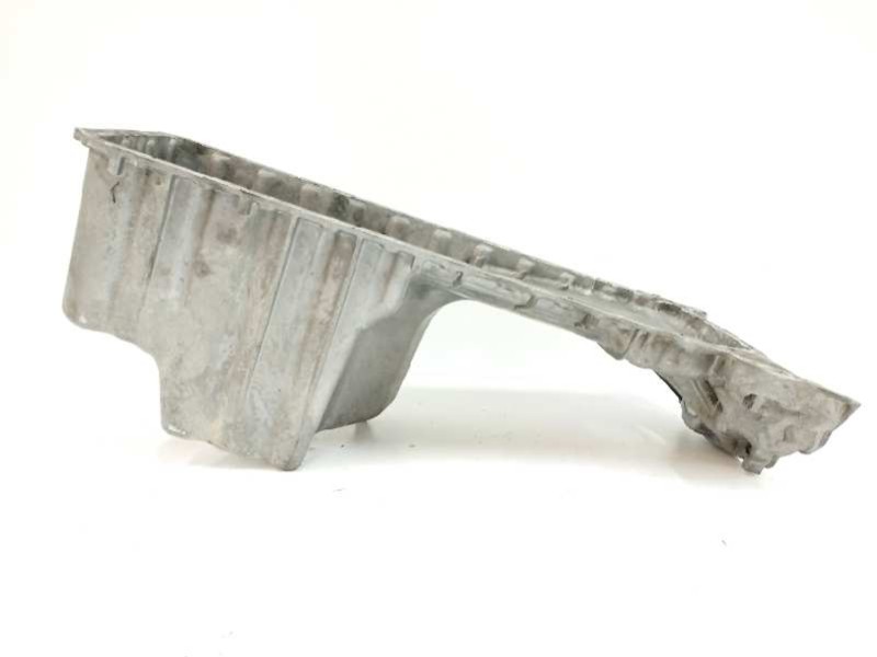 Recambio de carter para ssangyong rodius xdi referencia OEM IAM A6650140702  