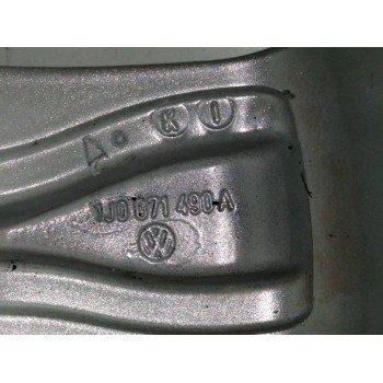 Recambio de llanta para volkswagen polo (9n1) 1.9 sdi referencia OEM IAM 1J0071490A 7JX15H2ET38 5H 5X100