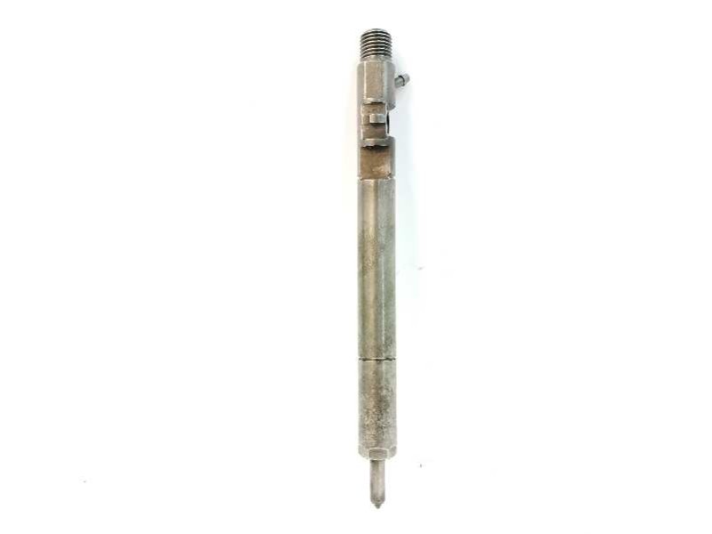 Recambio de inyector para ssangyong rodius xdi referencia OEM IAM A6650170121  