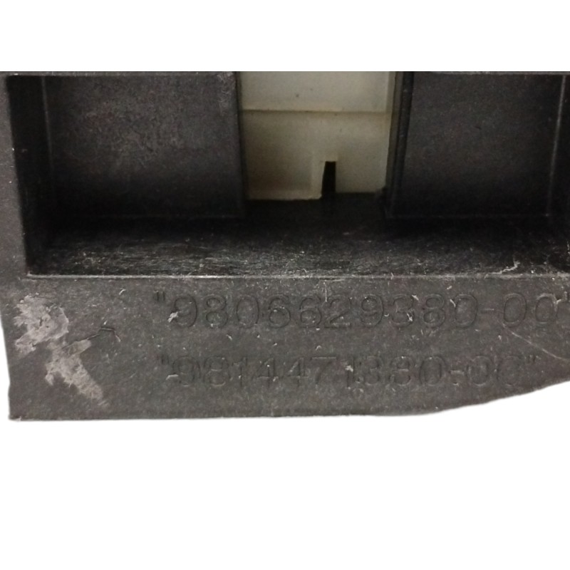 TRAVESAÑO SUPERIOR 9806629380