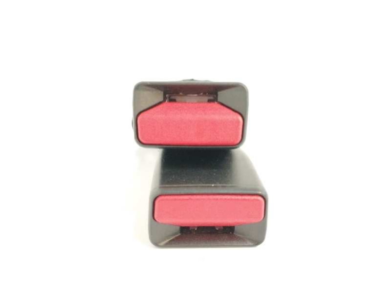 Recambio de enganche cinturon derecho para peugeot 208 1.2 12v e-thp referencia OEM IAM 6188682 TRASERO Recambio de enganche cinturon derecho para peugeot 208 1.2 12v e-thp referencia OEM IAM 6188682 TRASERO