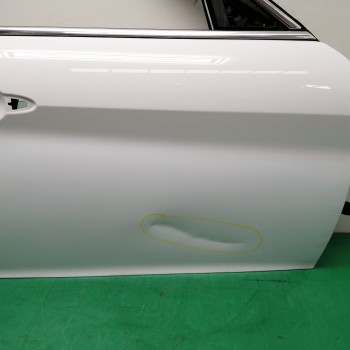 Recambio de puerta delantera derecha para alfa romeo giulia (952) 2.0 turbo cat referencia OEM IAM 50549818 NECESITA REPARACION 