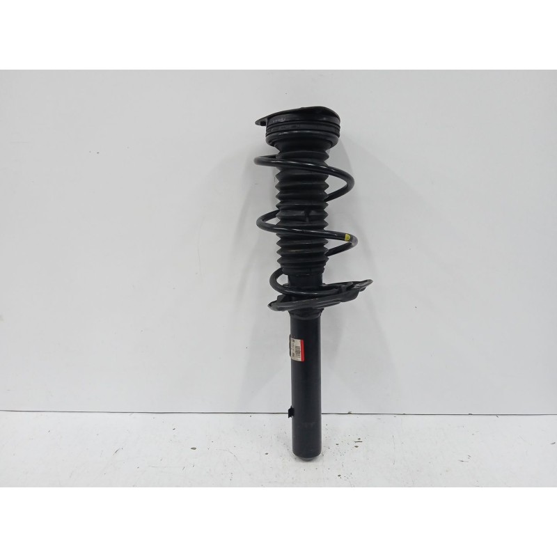 Recambio de amortiguador delantero derecho para nissan qashqai iii (j12) 1.3 dig-t referencia OEM IAM 543026UA1B  