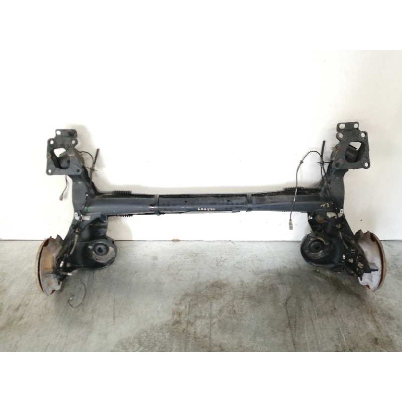 Recambio de puente trasero para peugeot partner kombi 1.6 blue-hdi fap referencia OEM IAM 5685959  