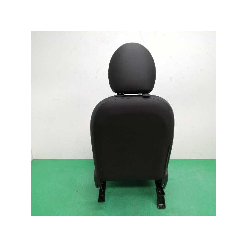 ASIENTO DELANTERO DERECHO PRO25