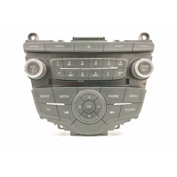 SISTEMA AUDIO / RADIO CD G1B518K811BA CONTROLES RADIO 