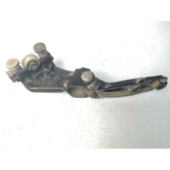 Recambio de soporte / guia puerta corredera para volkswagen caddy ka/kb (2k) 1.9 tdi referencia OEM IAM 2K0843336A CENTRAL DEREC