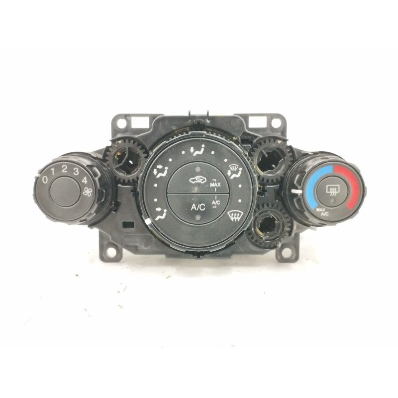 Recambio de mando calefaccion / aire acondicionado para ford fiesta (ccn) 1.5 tdci cat referencia OEM IAM 8A6118549  