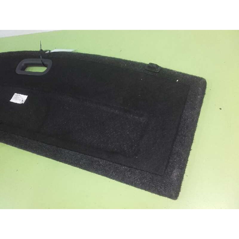 ALFOMBRA MALETERO