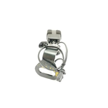 Recambio de enganche cinturon izquierdo para peugeot 5008 1.2 12v e-thp referencia OEM IAM 9681982580 TRASERO 