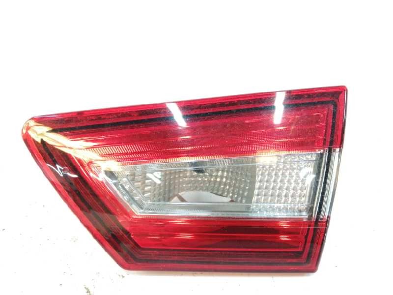 Recambio de piloto trasero derecho interior para renault clio iv 1.5 dci diesel fap referencia OEM IAM 265505796R Recambio de piloto trasero derecho interior para renault clio iv 1.5 dci diesel fap referencia OEM IAM 265505796R