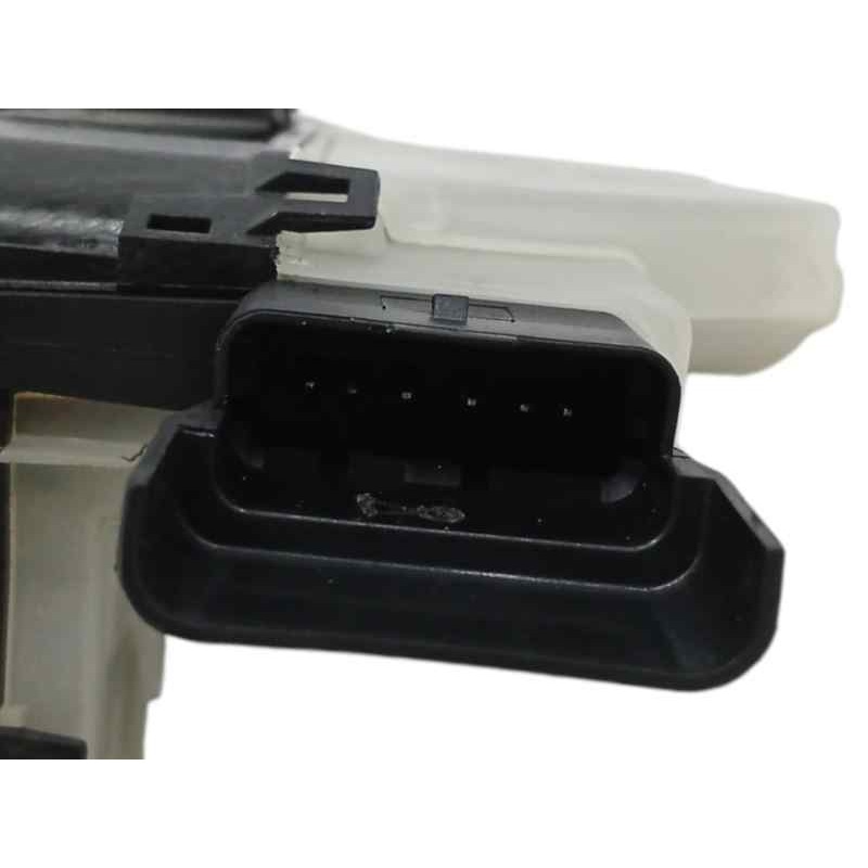 CERRADURA PUERTA DELANTERA IZQUIERDA 16943710