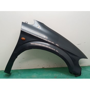 Recambio de aleta delantera derecha para chrysler voyager iv (rg, rs) 2.8 crd referencia OEM IAM 5018444AA  