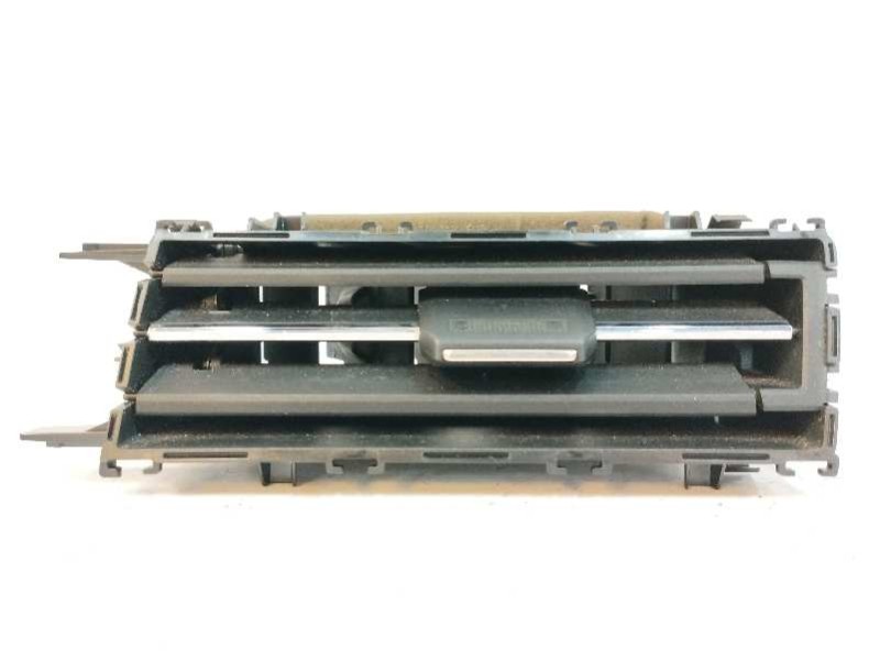 Recambio de rejilla aireadora para seat ibiza (kj1) 1.0 tsi referencia OEM IAM 6F0819110J CENTRAL DERECHA Recambio de rejilla aireadora para seat ibiza (kj1) 1.0 tsi referencia OEM IAM 6F0819110J CENTRAL DERECHA