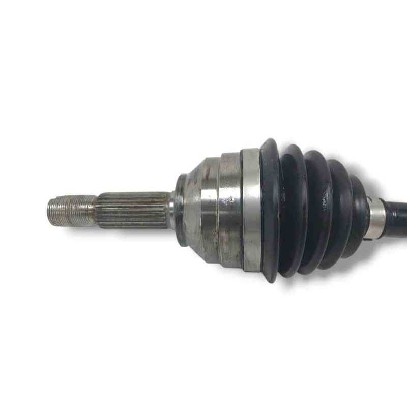 TRANSMISION DELANTERA IZQUIERDA 8196100001