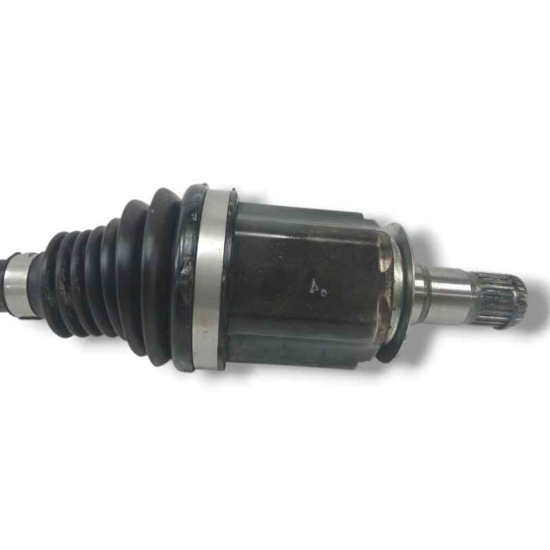 TRANSMISION DELANTERA IZQUIERDA 8196100001