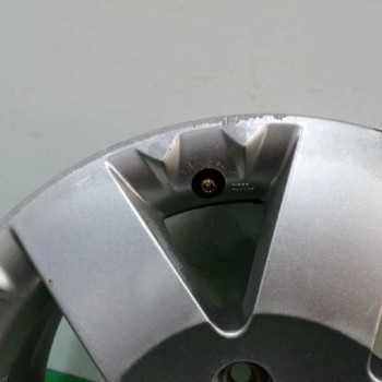Recambio de llanta para citroën c2 1.4 referencia OEM IAM COYOTE 6JX15CH4-27 