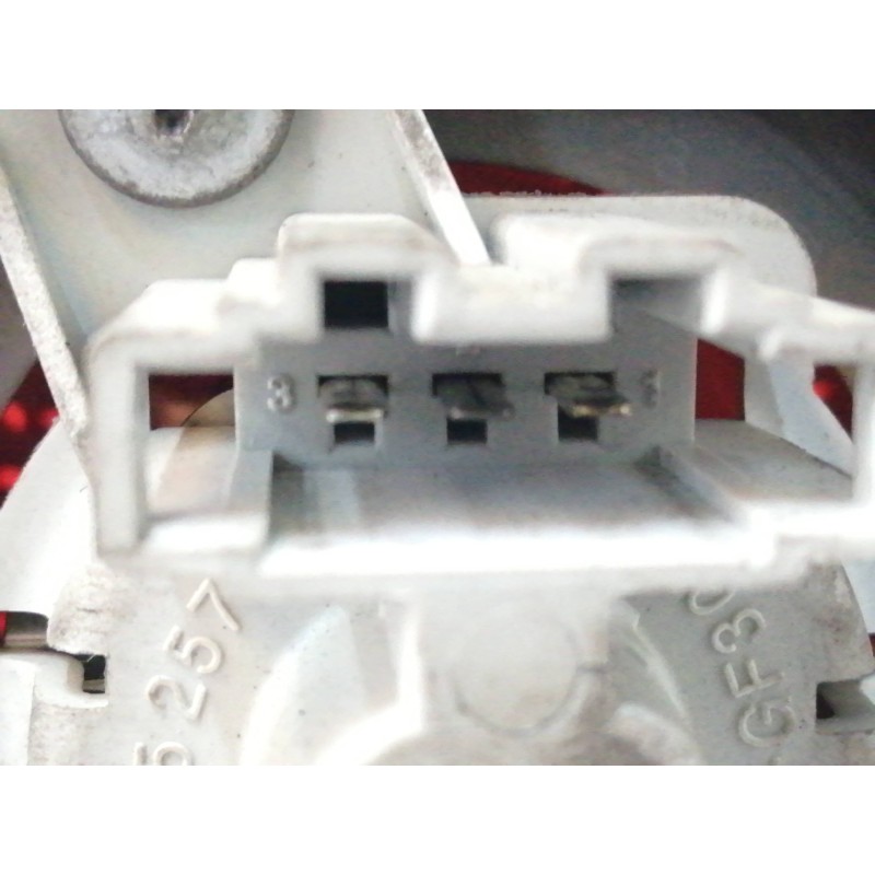 PILOTO TRASERO DERECHO