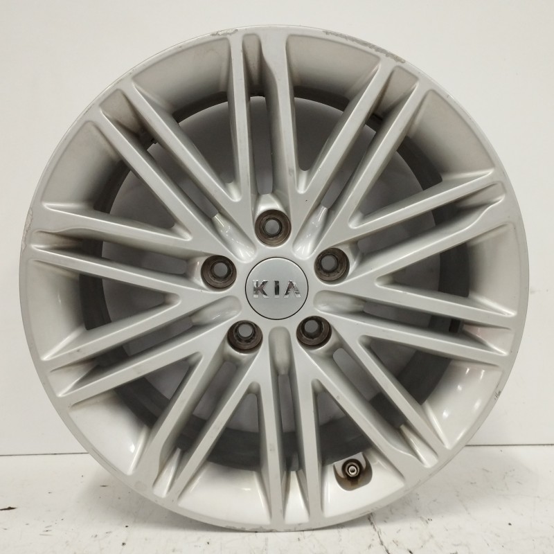 Recambio de llanta para kia carens iv 1.6 gdi referencia OEM IAM 52910A4750 7,0JX17ET50,5 5H 5X115