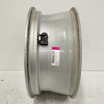 Recambio de llanta para kia carens iv 1.6 gdi referencia OEM IAM 52910A4750 7,0JX17ET50,5 5H 5X115