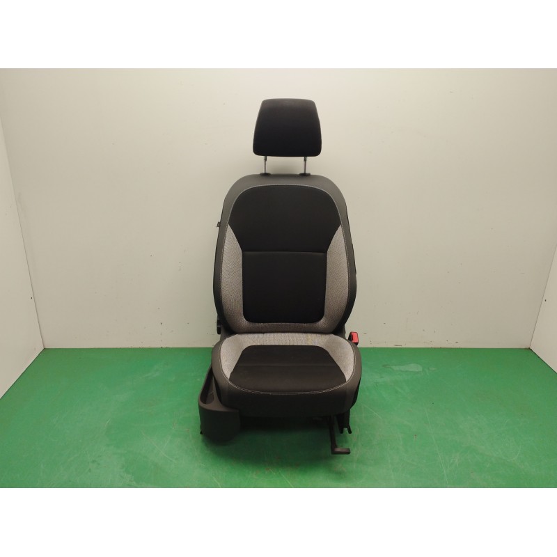 Recambio de asiento delantero derecho para skoda fabia combi 1.0 mpi referencia OEM IAM   