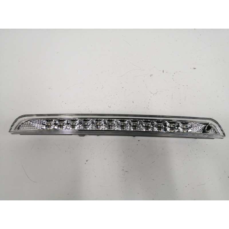 Recambio de luz central de freno para peugeot 308 referencia OEM IAM 9688016380  