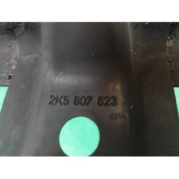 Recambio de refuerzo paragolpes delantero para volkswagen caddy furgón/kombi kombi referencia OEM IAM 2K5807623  